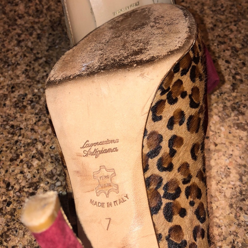 Butter stiletto leopard heels,4 inches. Sz 7 - Picture 5 of 7